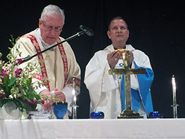 AoS Vatican Mass on MV Azura