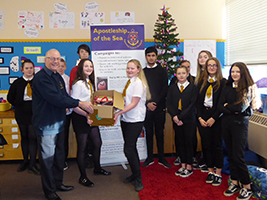 Dundee school Christmas gifts